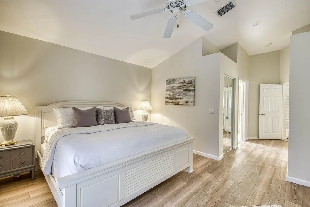 206 Canterbury Drive W Palm Beach Gardens FL 33418