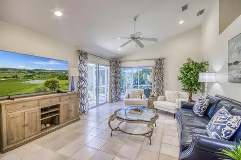206 Canterbury Drive W Palm Beach Gardens FL 33418