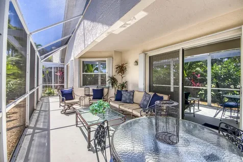 206 Canterbury Drive W Palm Beach Gardens FL 33418