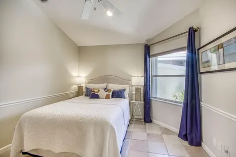 206 Canterbury Drive W Palm Beach Gardens FL 33418