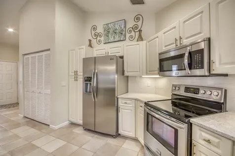 206 Canterbury Drive W Palm Beach Gardens FL 33418