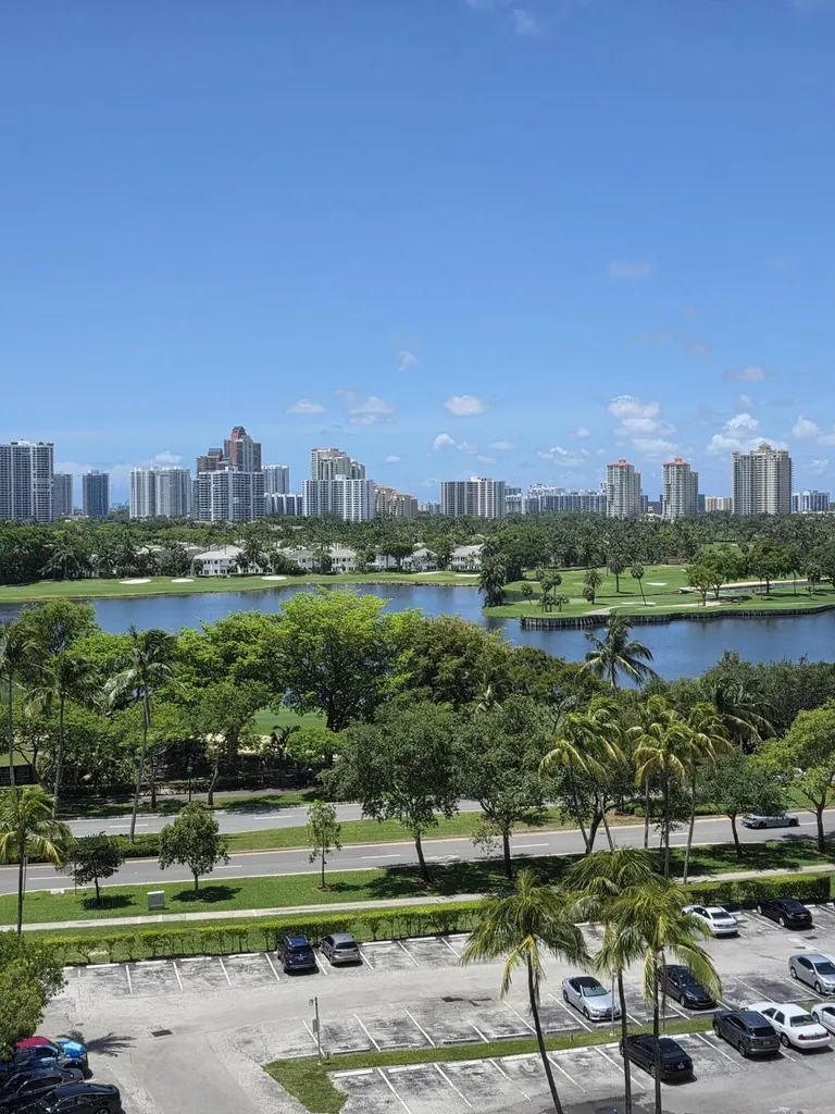 3701 N Country Club Drive Aventura FL 33180