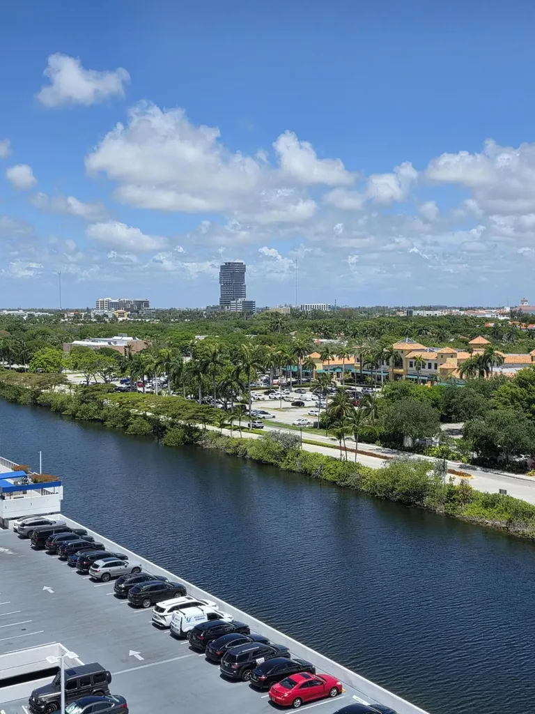 3701 N Country Club Drive Aventura FL 33180