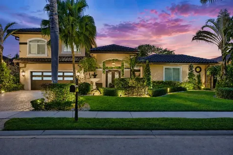 715 NW 101st Terrace Plantation FL 33324