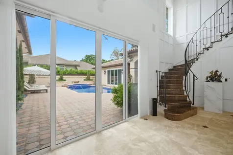 715 NW 101st Terrace Plantation FL 33324