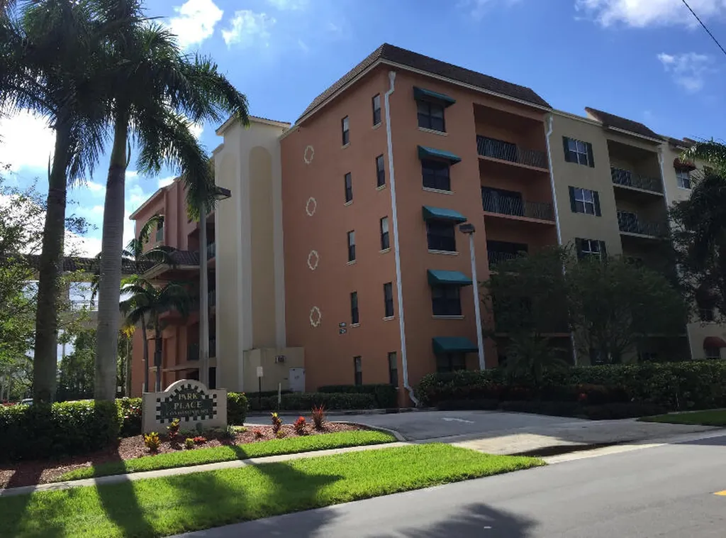 1610 Presidential Way West Palm Beach FL 33401