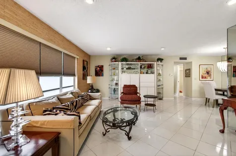 14290 Nesting Way Delray Beach FL 33484