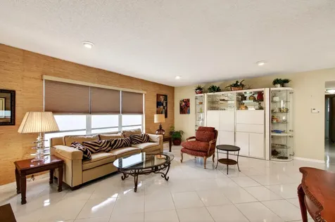 14290 Nesting Way Delray Beach FL 33484