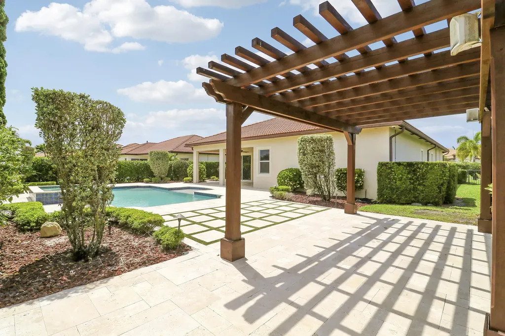 119 Steeple Circle Jupiter FL 33458