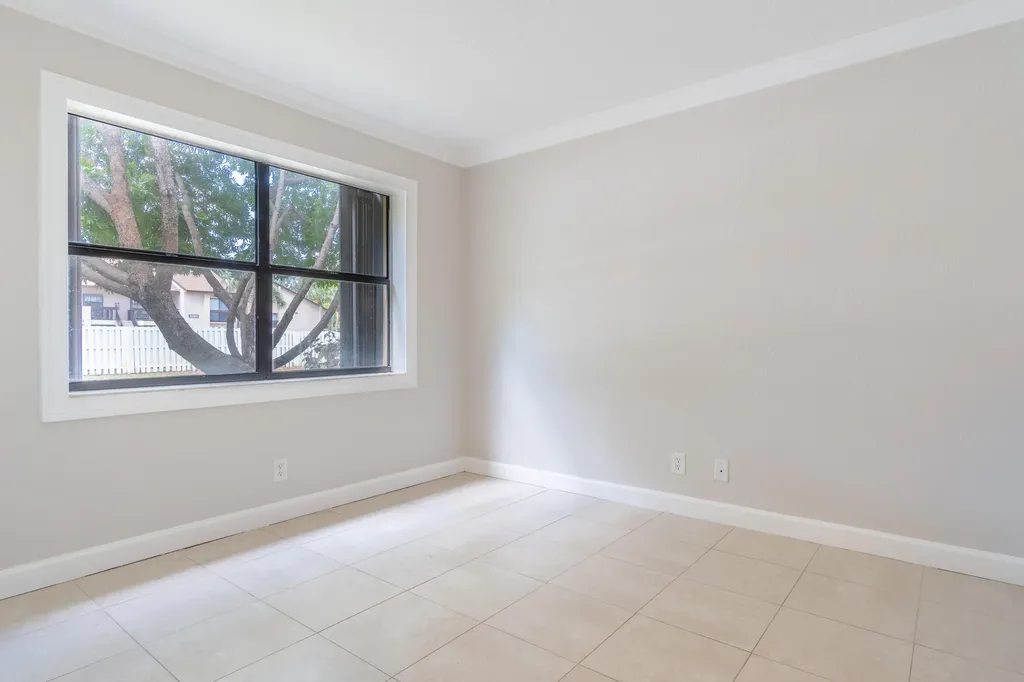 1272 S Military Trail Deerfield Beach FL 33442