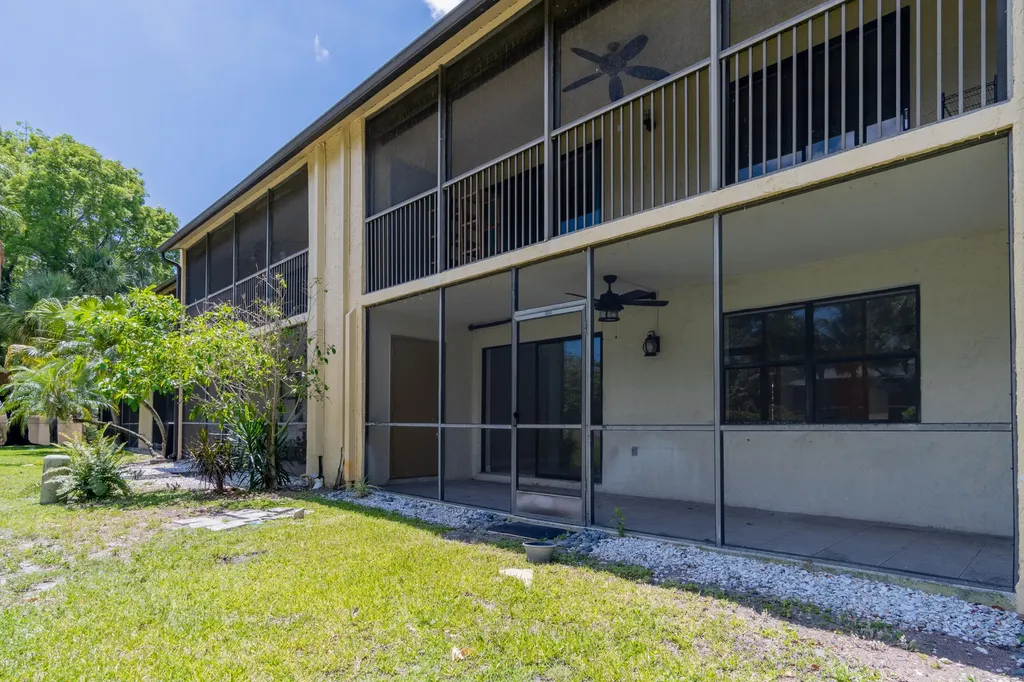 1272 S Military Trail Deerfield Beach FL 33442