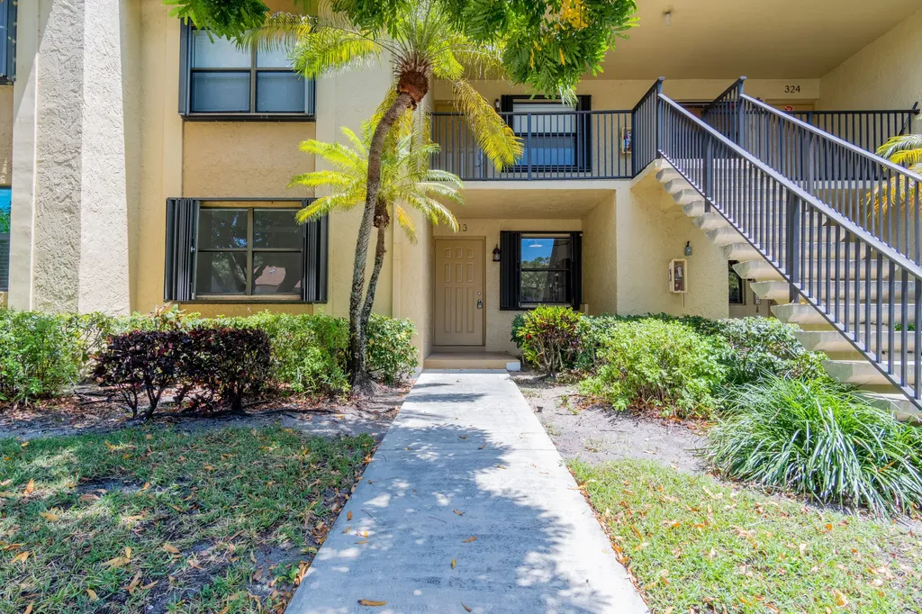 1272 S Military Trail Deerfield Beach FL 33442