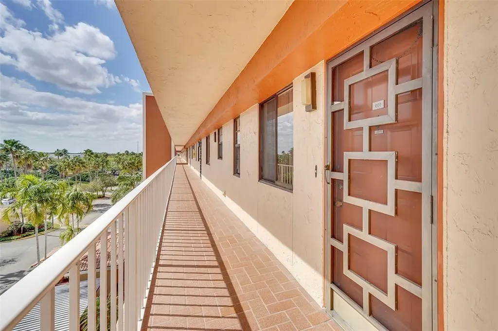 7370 S Oriole Boulevard Delray Beach FL 33446