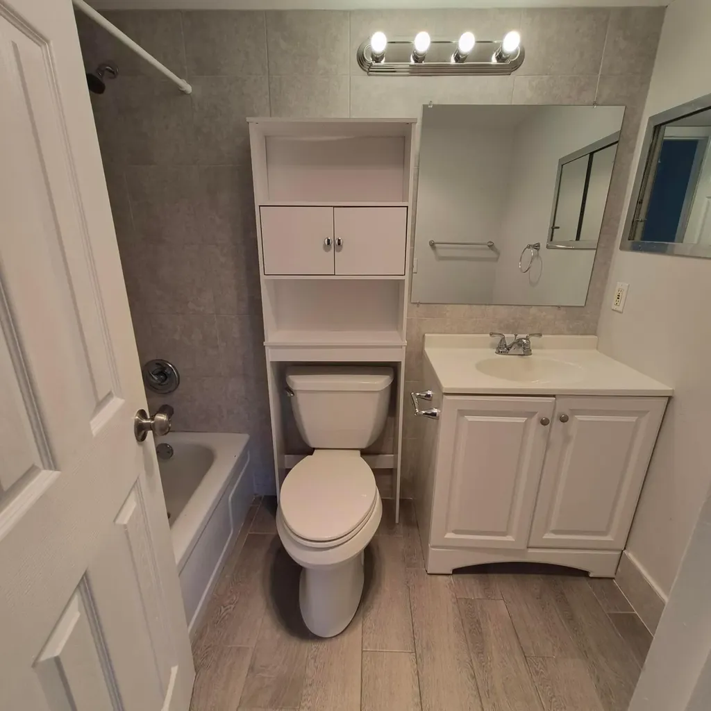 10 Hastings A West Palm Beach FL 33417