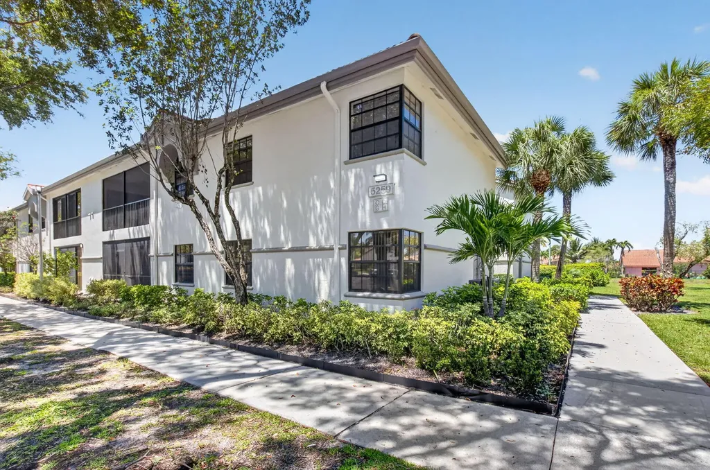 5259 Europa Drive Boynton Beach FL 33437