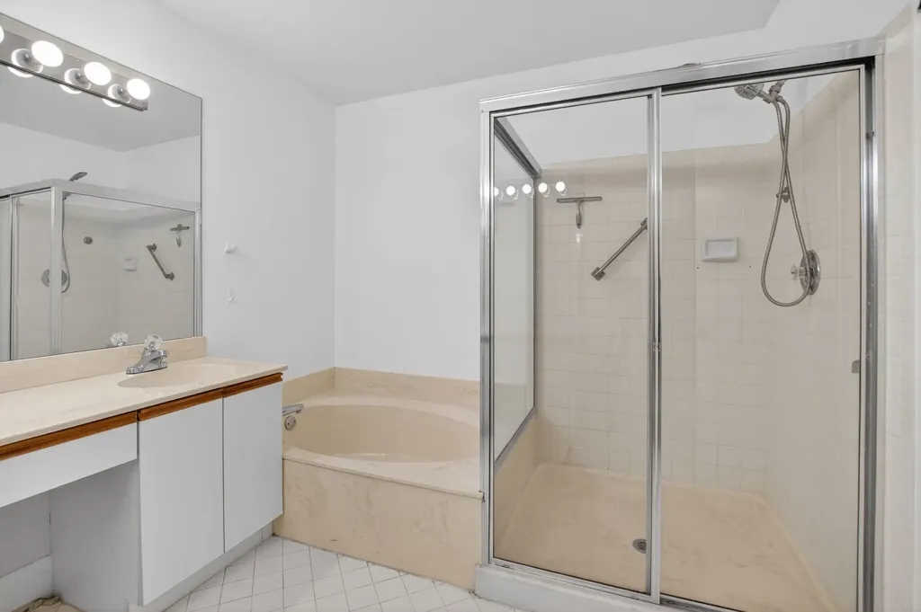 5259 Europa Drive Boynton Beach FL 33437