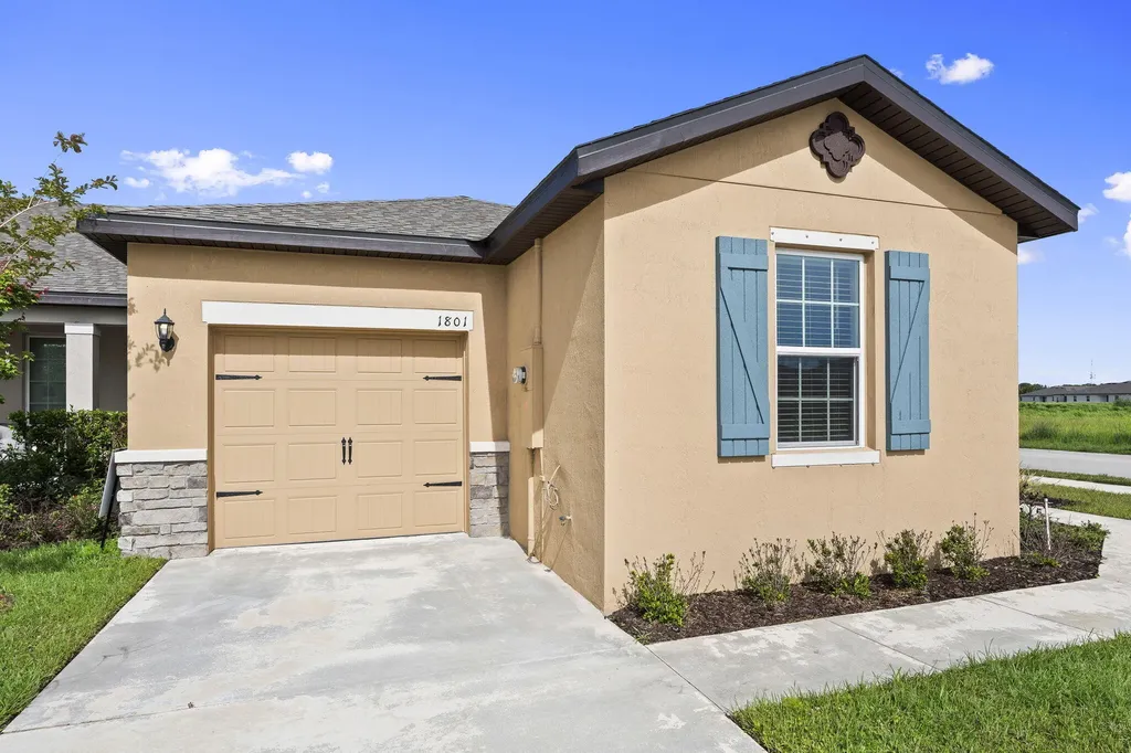 1801 Celebration Drive Fort Pierce FL 34947