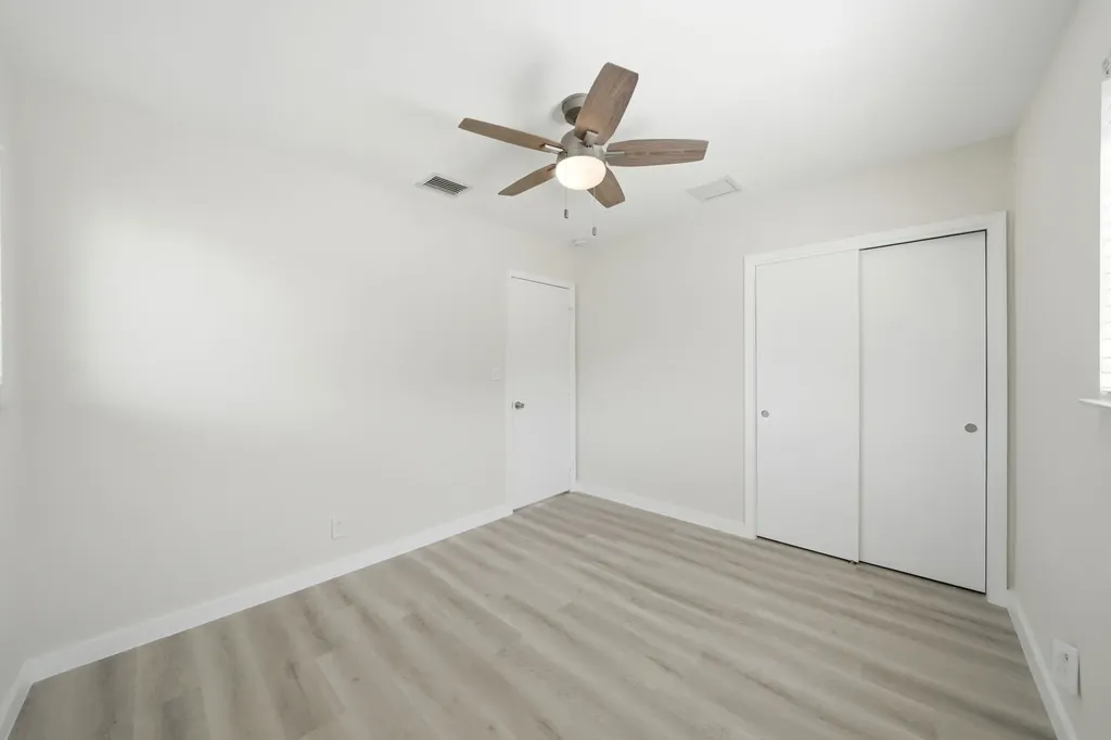 6 SE 14th Court Deerfield Beach FL 33441