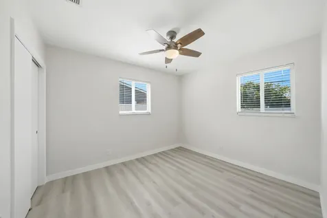 6 SE 14th Court Deerfield Beach FL 33441