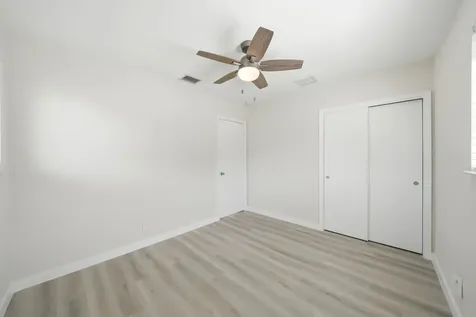 6 SE 14th Court Deerfield Beach FL 33441