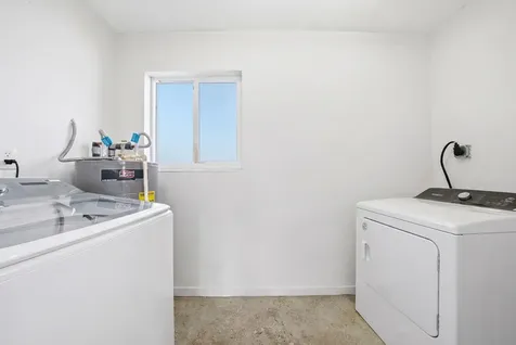 6 SE 14th Court Deerfield Beach FL 33441