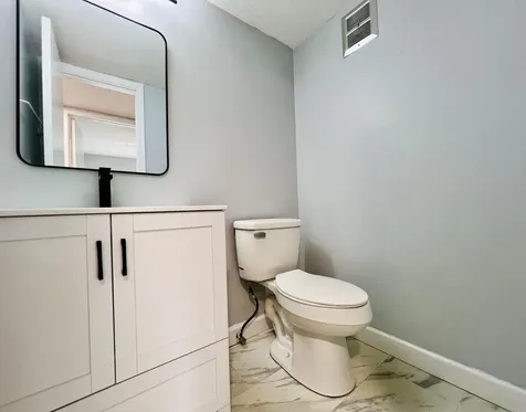 74 Berkshire C West Palm Beach FL 33417