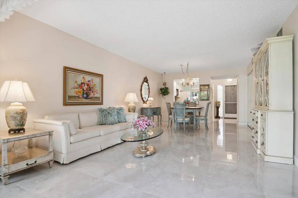 2307 SW 15th Street SW Deerfield Beach FL 33442