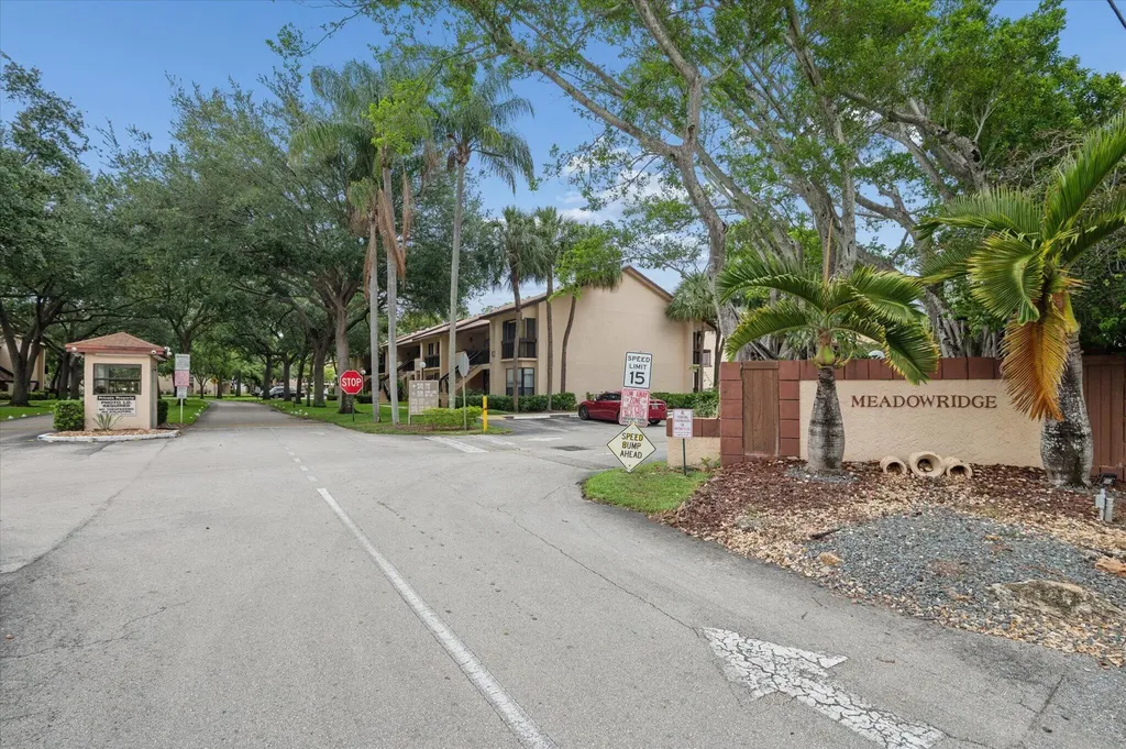 2307 SW 15th Street SW Deerfield Beach FL 33442