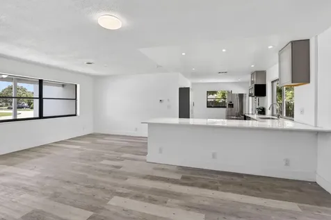 5804 NW 14th Street Sunrise FL 33313