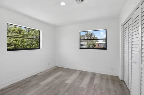 5804 NW 14th Street Sunrise FL 33313
