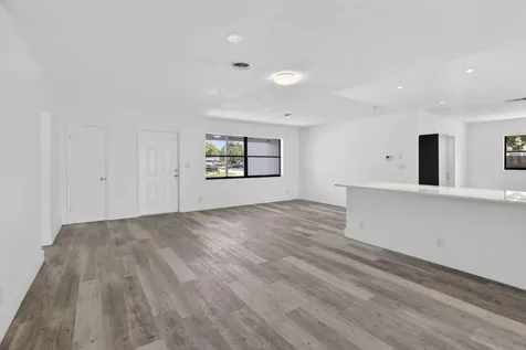 5804 NW 14th Street Sunrise FL 33313