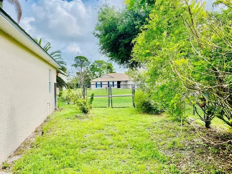5952 NW Baynard Drive Port St Lucie FL 34986
