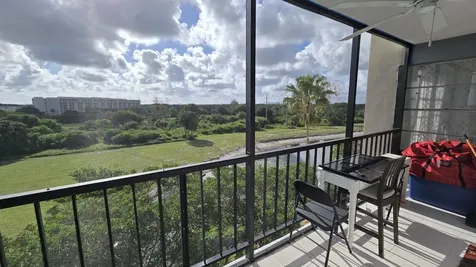 4164 Inverrary Drive Lauderhill FL 33319