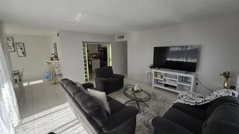 4164 Inverrary Drive Lauderhill FL 33319