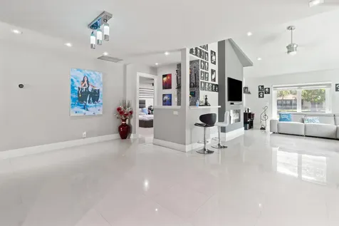 7003 Marlberry Lane Tamarac FL 33321