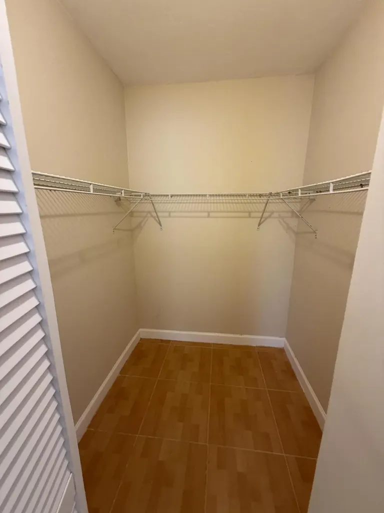 3660 SW 60th Avenue Davie FL 33314