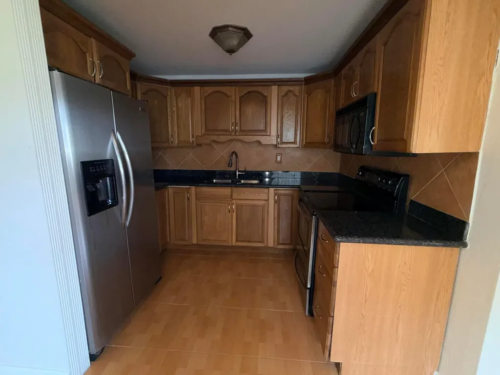 3660 SW 60th Avenue Davie FL 33314
