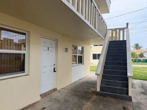 3660 SW 60th Avenue Davie FL 33314