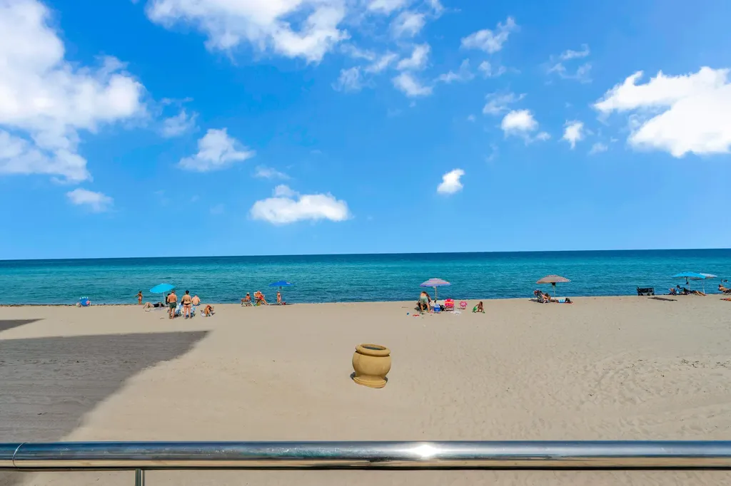 3725 S Ocean Drive Hollywood FL 33019
