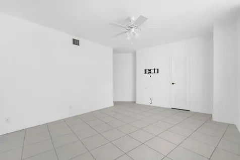 3725 S Ocean Drive Hollywood FL 33019