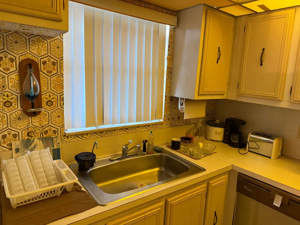 709 Lori Drive Palm Springs FL 33461