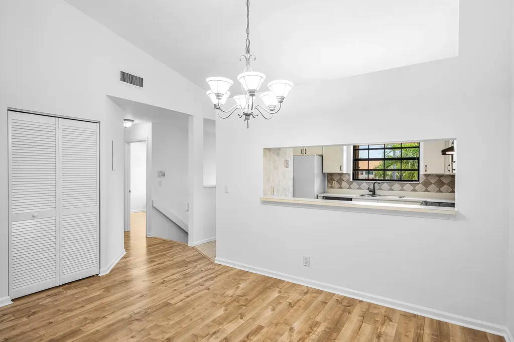 206 Congressional Way Deerfield Beach FL 33442