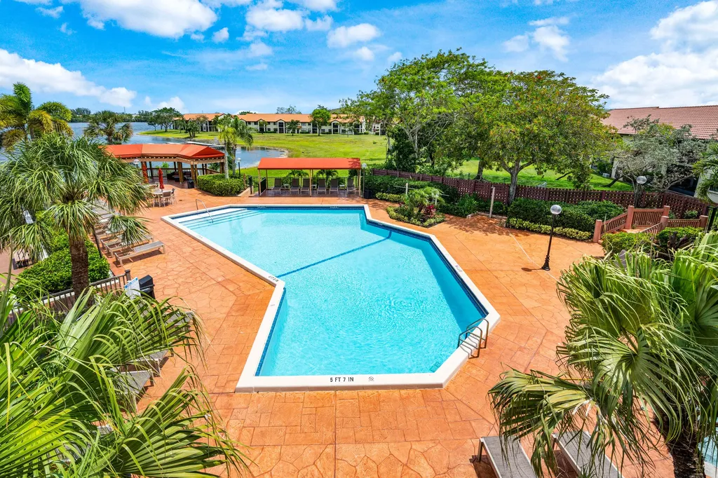 206 Congressional Way Deerfield Beach FL 33442