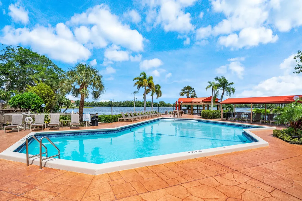 206 Congressional Way Deerfield Beach FL 33442