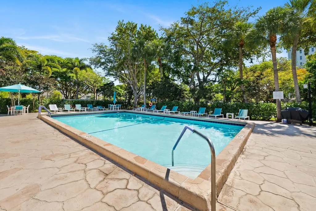 3095 N Course Drive Pompano Beach FL 33069