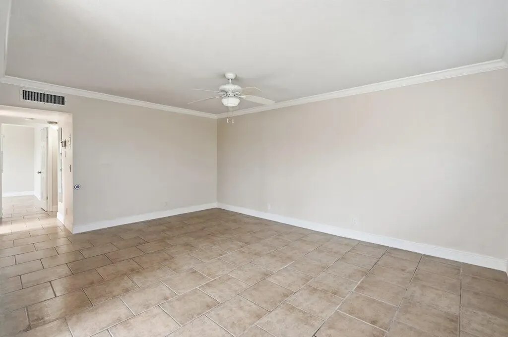 253 Coventry K West Palm Beach FL 33417