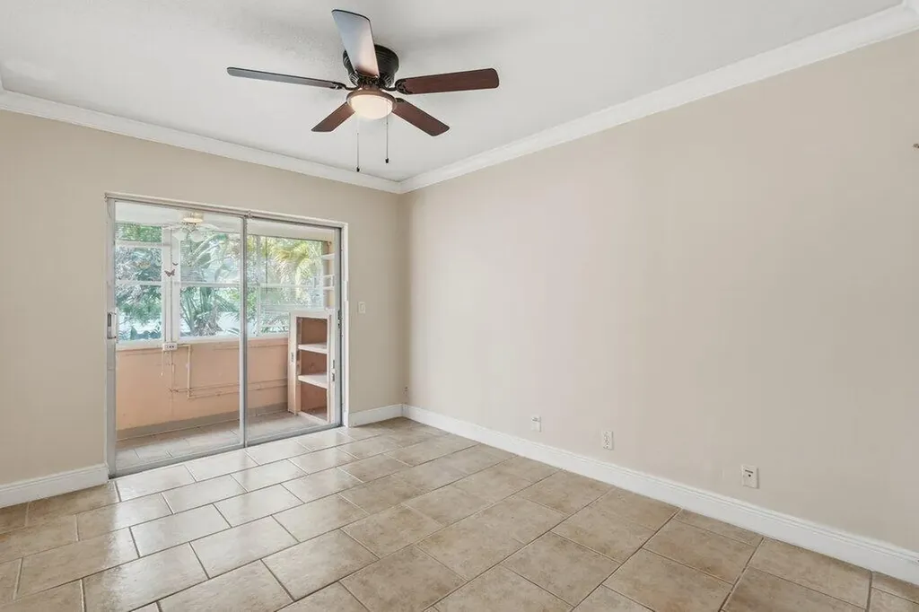 253 Coventry K West Palm Beach FL 33417