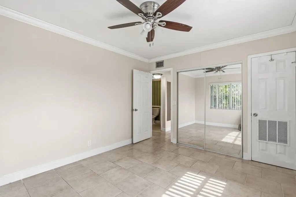 253 Coventry K West Palm Beach FL 33417