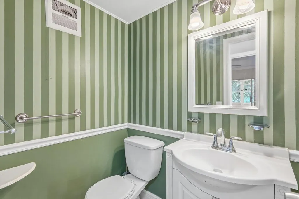 253 Coventry K West Palm Beach FL 33417