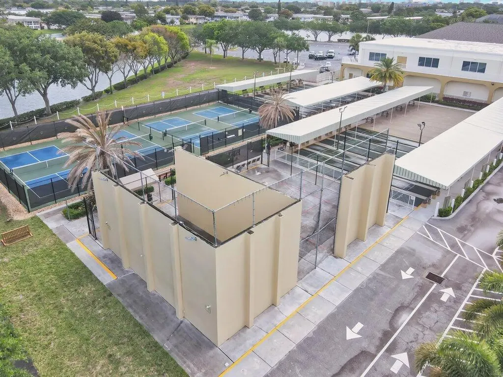 253 Coventry K West Palm Beach FL 33417